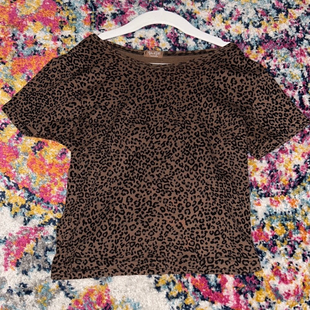 brandy melville baby tee